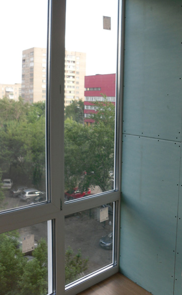Панорамное остекление со стеной из гипсокартона