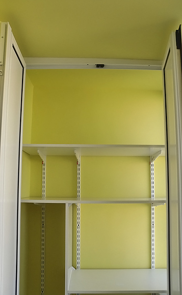 Шкаф с 2-мя распашными дверьми + полки ЛДСП (штульповый притвор) - вид 3